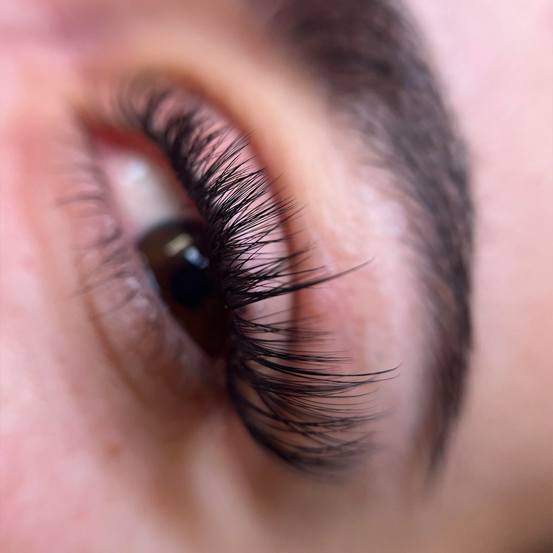 EYELASH EXTENSIONS 