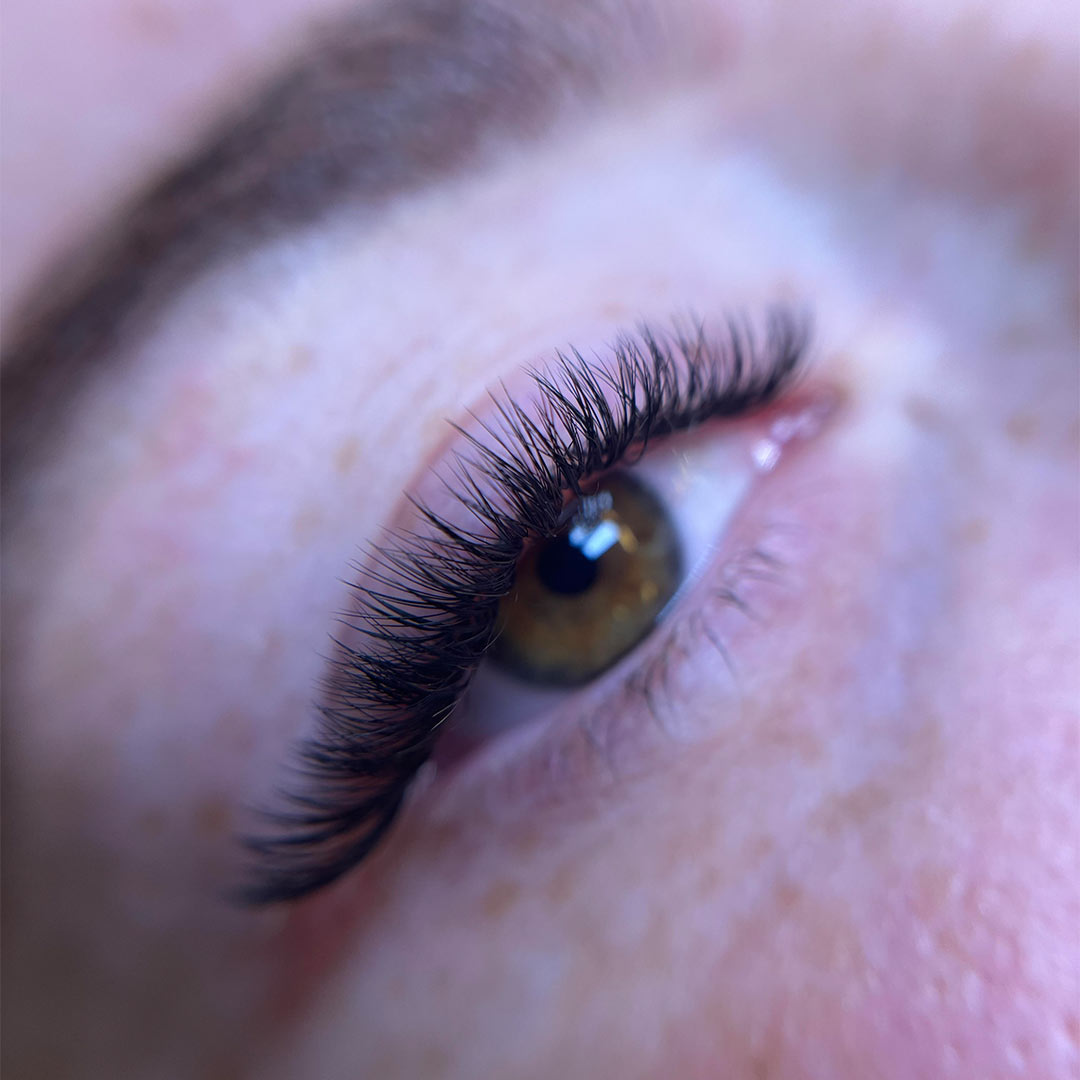 EYELASH EXTENSIONS DUBLIN